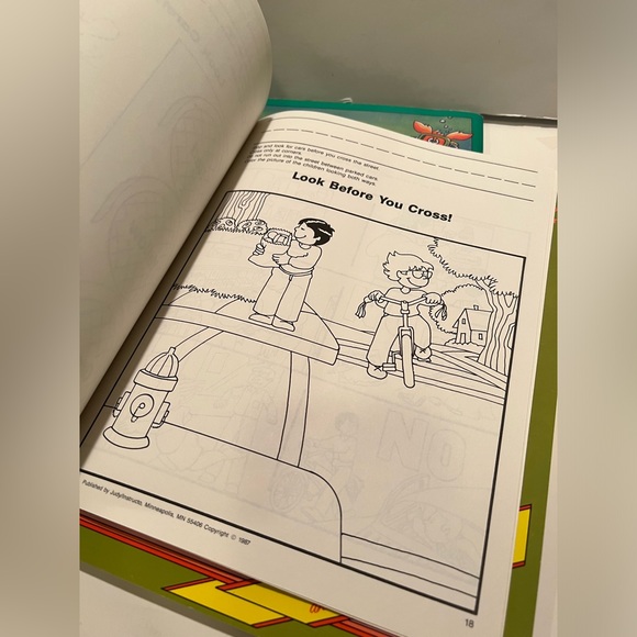 NWT LOT OF 3 CHILDREN’S SCHOOL WORKBOOKS. - Picture 9 of 16